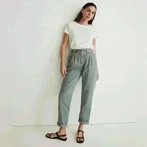 NWT Madewell Garment-Dyed Tapered Chino Pants Size 30